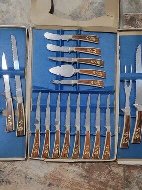 Vintage Sheffield English Blades 19 Piece Golden Prestige Cutlery Set